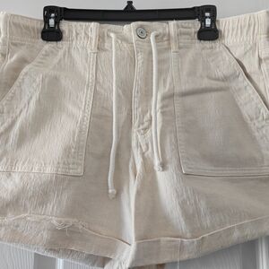 American Eagle Outfitters Beige Stretch Shorts